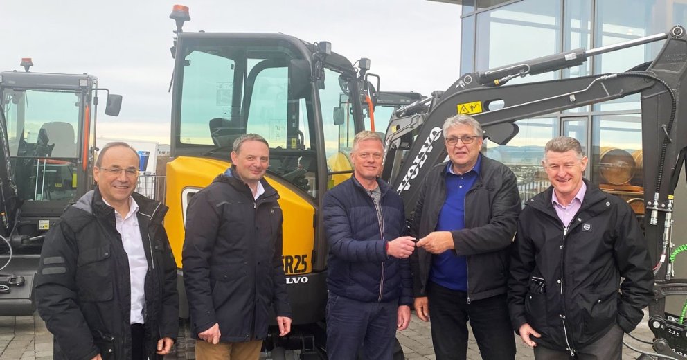 ÍAV eru leiðtogar í orkuskiptum á Íslandi með kaupum á rafknúinni vinnuvél