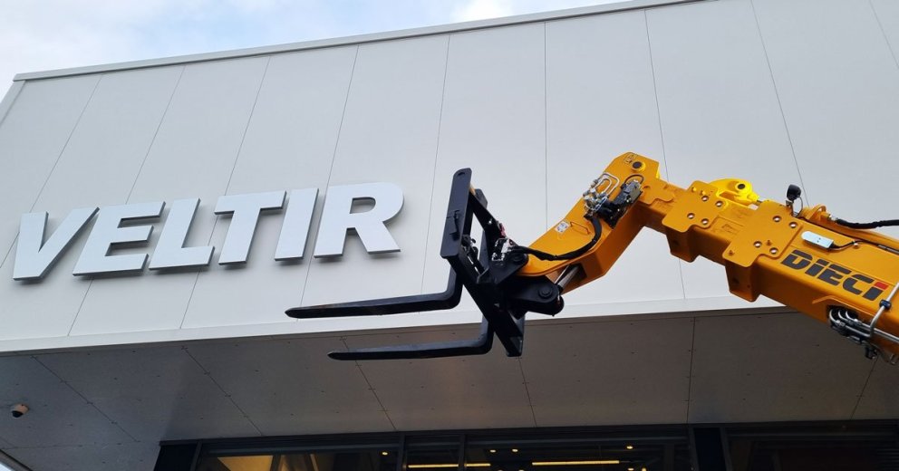 Smelltu og skoðaðu Dieci skotbómulyftara