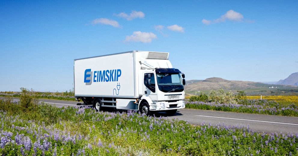 Eimskip fjölgar rafmagnsvörubílum.