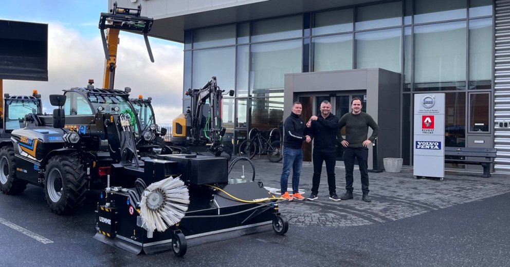 Atli Sævarsson, eigna- og viðhaldsstjóri, og Hörður Páll Eggertsson, verslunarstjóri múrverslunar hj…