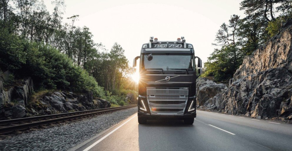 Volvo vöru- og flutningabílar tróna á sölutoppnum á Íslandi og Volvo FH16 mest selda einstaka gerðin&hellip;