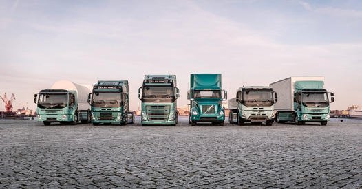 Volvo Trucks hefur selt meira en 4300 rafknúna vörubíla yfir 16 tonn í meira en 38 löndum um allan h…